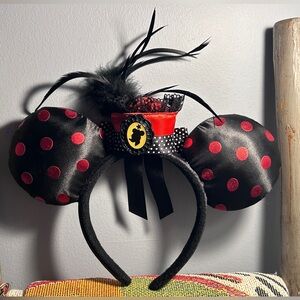 Disney Parks Minnie Mouse Dapper Feather Cameo Black and Red Polka Dot ears